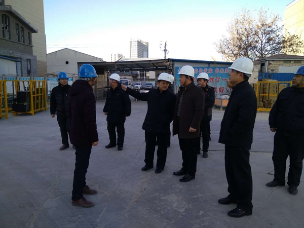 �м�ίǮ������ǵ��вм��˿�����ҵ���ĵ�����Ŀ����